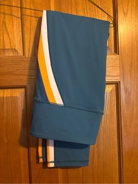 Women’s Teal Leggings with White and Yellow Stripe